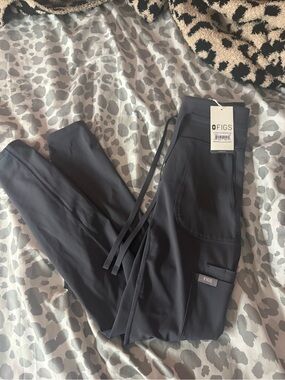 FIGS Classic dark, gray Scrub Pants